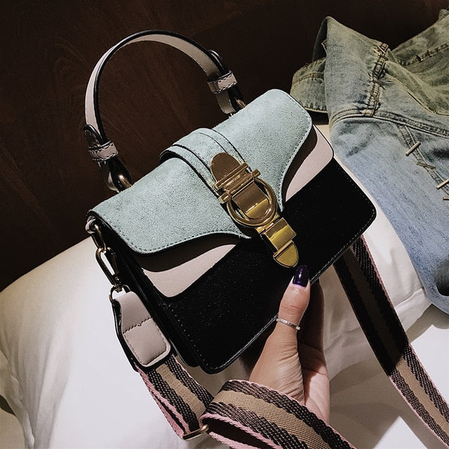 Small Handbag for Women with very Stylish and Fashionable Design. 